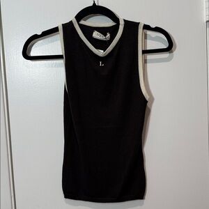 LOUNGE 
Knitted Vest Top